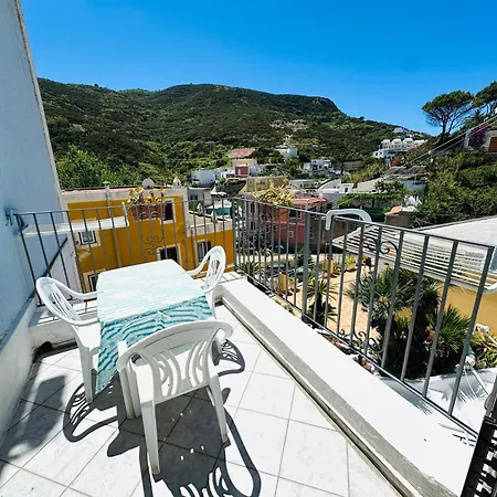 Casa Diva - Immobilevante * Ponza
